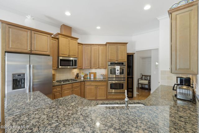 3898 Fairhaven Drive, Southport, NC 28461