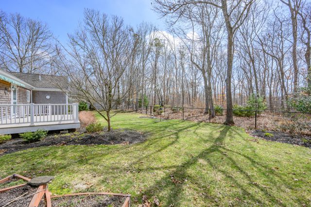 21 Grand Oak Road, Forestdale, MA 02644