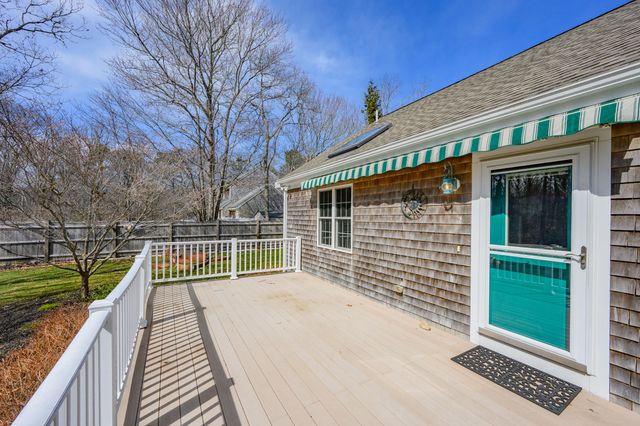 21 Grand Oak Road, Forestdale, MA 02644