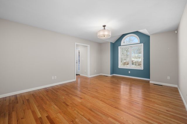 21 Grand Oak Road, Forestdale, MA 02644