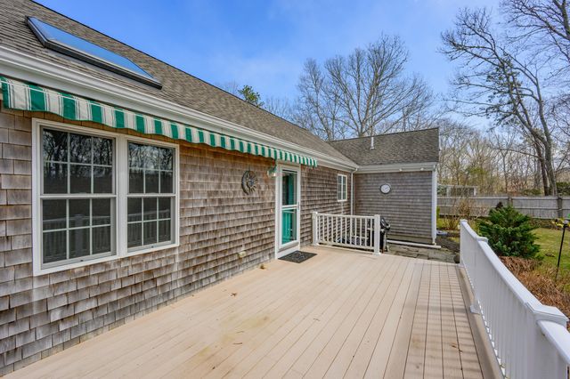 21 Grand Oak Road, Forestdale, MA 02644