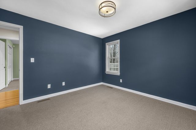 21 Grand Oak Road, Forestdale, MA 02644