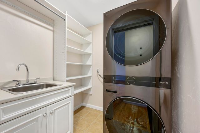 21 Grand Oak Road, Forestdale, MA 02644