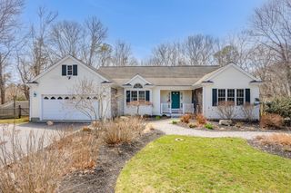 21 Grand Oak Road, Forestdale, MA 02644