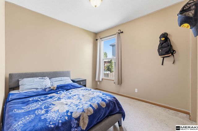 7520 N 107 Avenue, Omaha, NE 68122