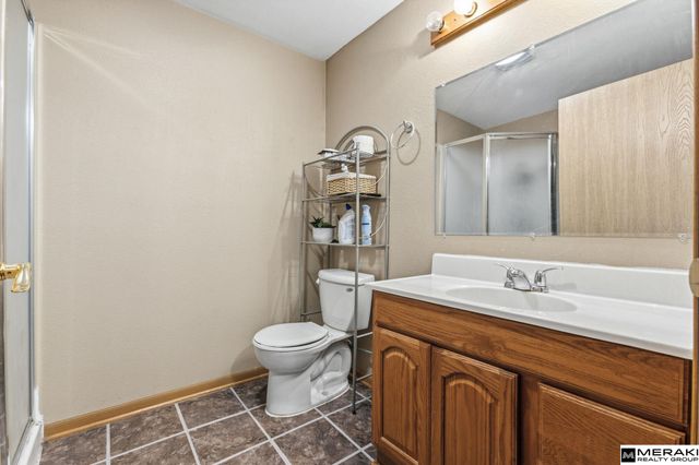 7520 N 107 Avenue, Omaha, NE 68122