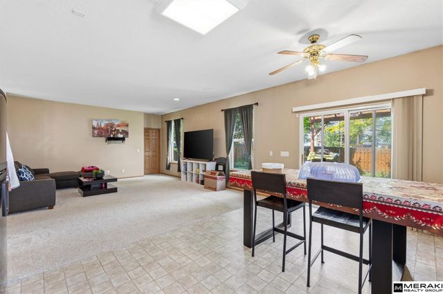 7520 N 107 Avenue, Omaha, NE 68122