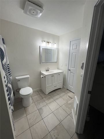 10 NE Anchor Court, Belfair, WA 98528