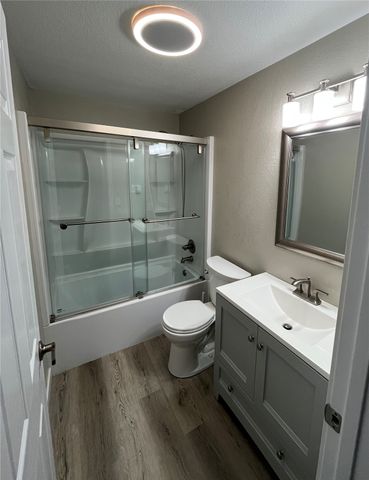 10 NE Anchor Court, Belfair, WA 98528