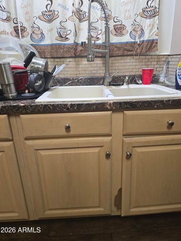 5722 S 34TH Place, Phoenix, AZ 85040