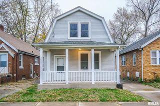 1200 S MATTHEW Street, Peoria, IL 61605