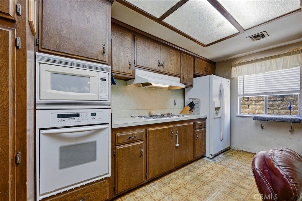 2248 Braeburn Avenue, Fullerton, CA 92831 — photo 2