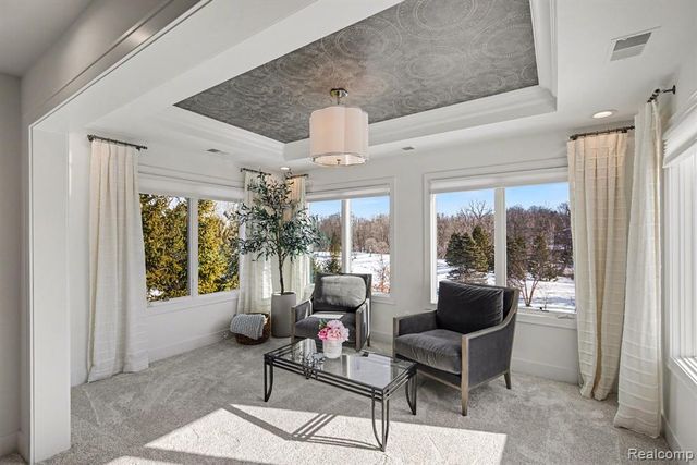 1021 Clear Creek Drive, Rochester Hills, MI 48306