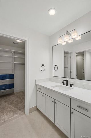 1021 Clear Creek Drive, Rochester Hills, MI 48306