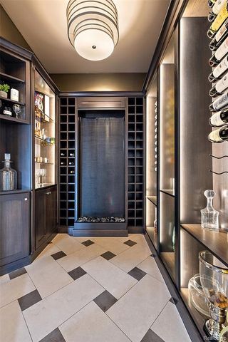 1021 Clear Creek Drive, Rochester Hills, MI 48306