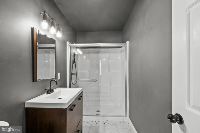 324 OLDHAM ST, Baltimore, MD 21224