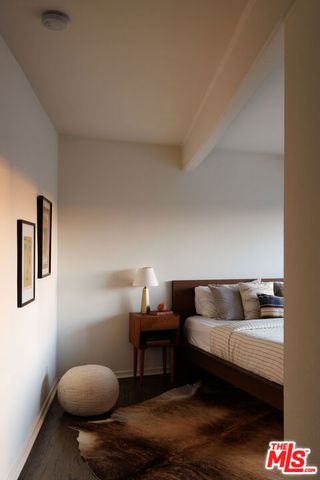 3900 Clayton Avenue, Los Angeles, CA 90027