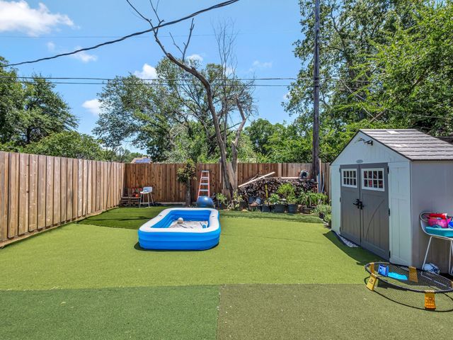 1706 Windsong Lane, Irving, TX 75060