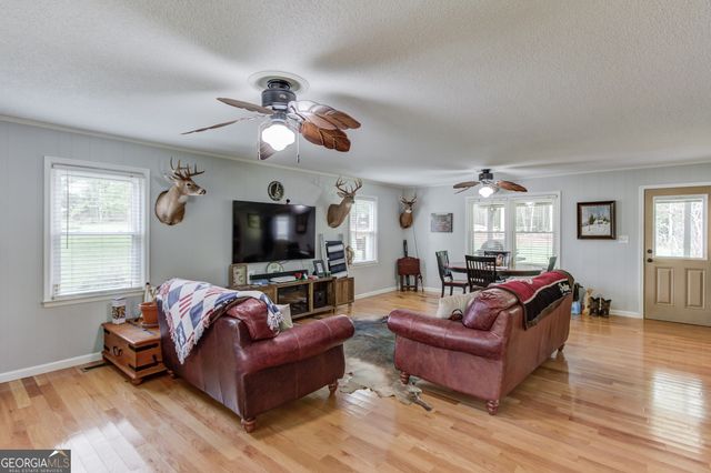 207 Boogers Hill Road, Oxford, GA 30054