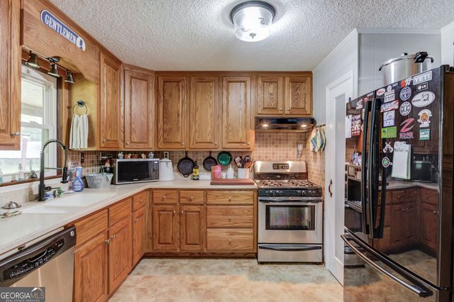 207 Boogers Hill Road, Oxford, GA 30054