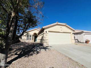 7332 N 70th Drive, Glendale, AZ 85303