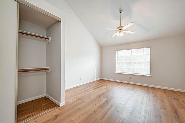 2930 Grants Lake Boulevard 304, Sugar Land, TX 77479