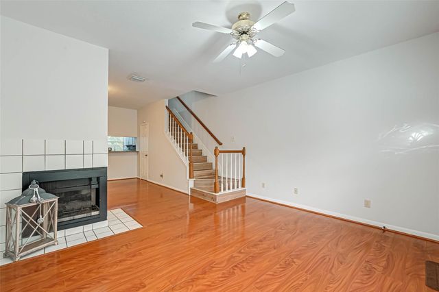 2930 Grants Lake Boulevard 304, Sugar Land, TX 77479