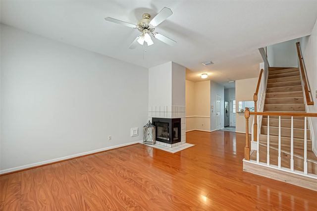 2930 Grants Lake Boulevard 304, Sugar Land, TX 77479