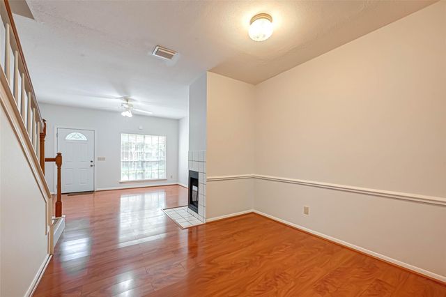 2930 Grants Lake Boulevard 304, Sugar Land, TX 77479