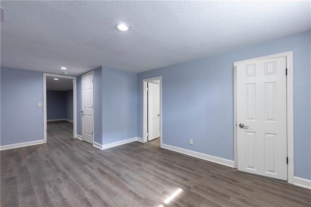 11601 Bennington Avenue, Kansas City, MO 64134