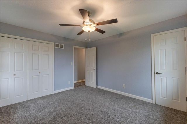 11601 Bennington Avenue, Kansas City, MO 64134