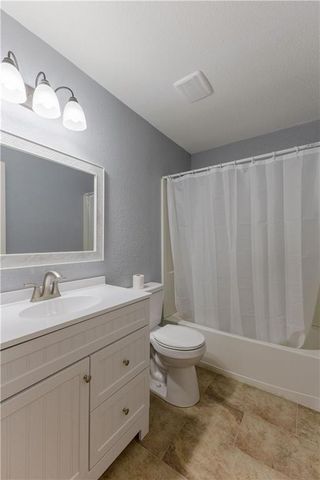 11601 Bennington Avenue, Kansas City, MO 64134