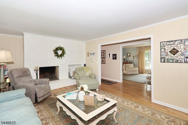 1521 Cooper Rd, Scotch Plains Twp., NJ 07076