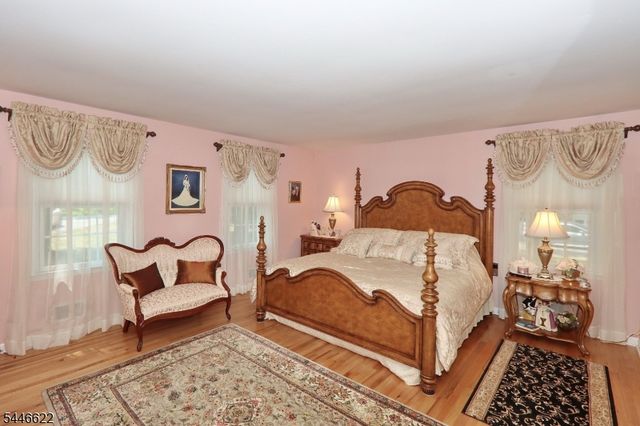 1521 Cooper Rd, Scotch Plains Twp., NJ 07076