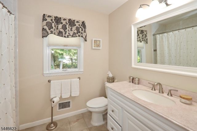 1521 Cooper Rd, Scotch Plains Twp., NJ 07076
