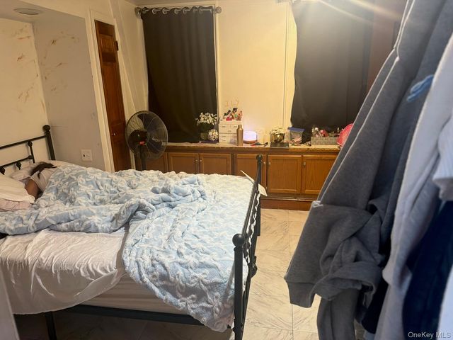 249 Calhoun Avenue, Bronx, NY 10465