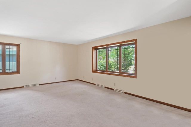 4305 Garden DRIVE, Mount Pleasant, WI 53403