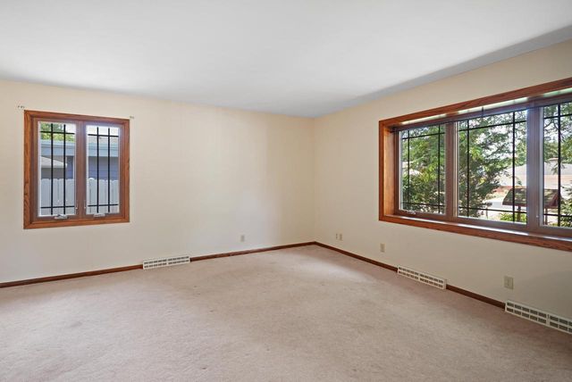 4305 Garden DRIVE, Mount Pleasant, WI 53403