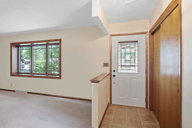 4305 Garden DRIVE, Mount Pleasant, WI 53403