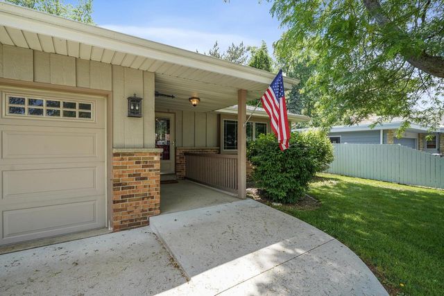 4305 Garden DRIVE, Mount Pleasant, WI 53403