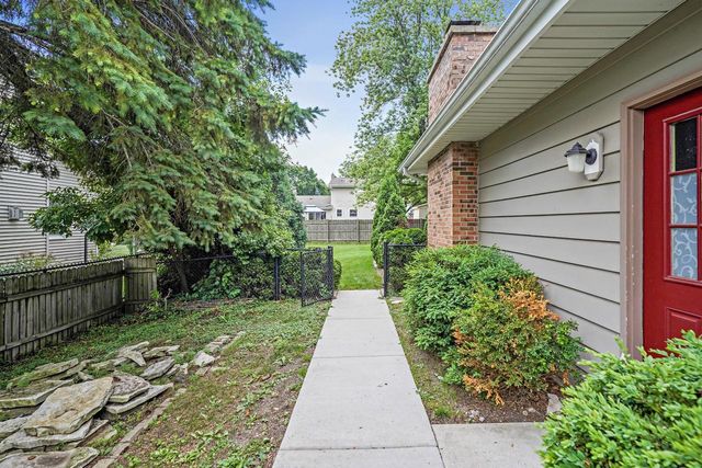 4305 Garden DRIVE, Mount Pleasant, WI 53403