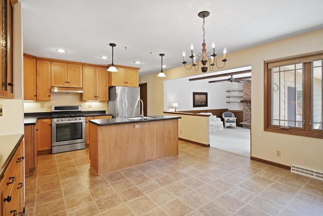 4305 Garden DRIVE, Mount Pleasant, WI 53403