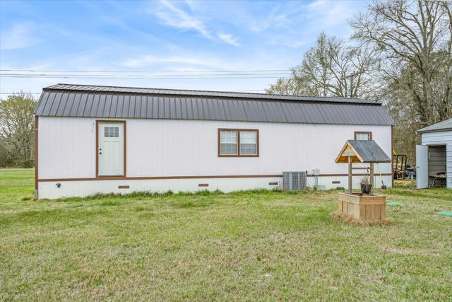 20675 County Road 3411, Chandler, TX 75758
