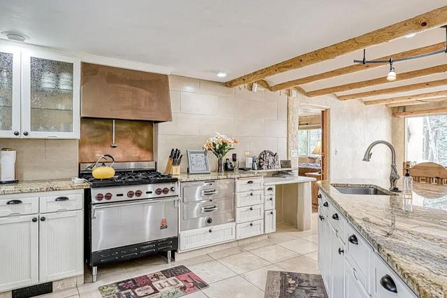 18 Meadow Brook Terrace, Angel Fire, NM 87710