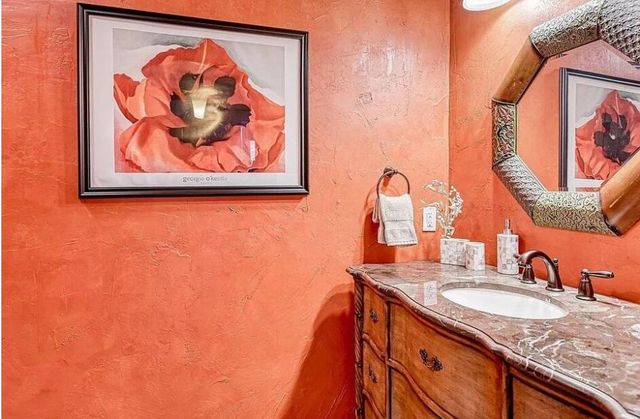 18 Meadow Brook Terrace, Angel Fire, NM 87710