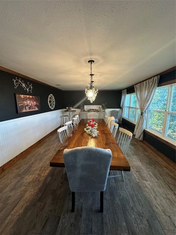 101 Twin Creek Road, Comanche, TX 76442