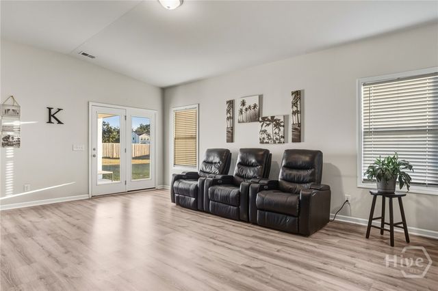 216 Caroline Way, Guyton, GA 31312