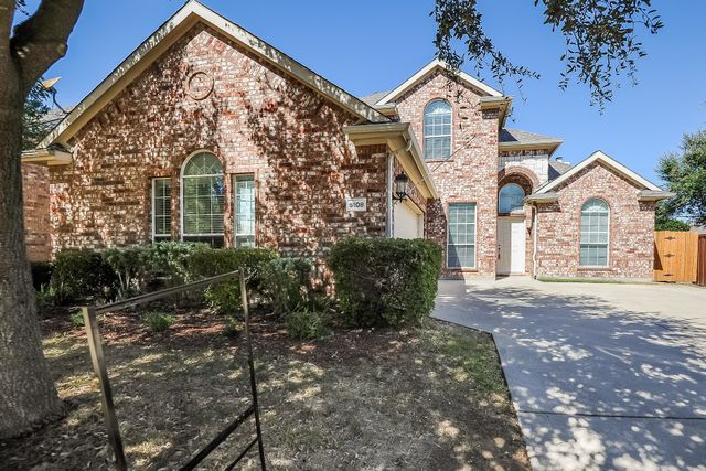 5108 Parkplace Drive, Argyle, TX 76226