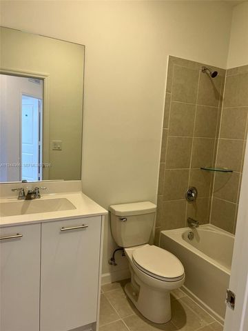 12560 NW 22nd Pl, Miami, FL 33167