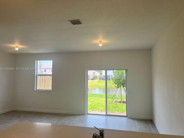 12560 NW 22nd Pl, Miami, FL 33167